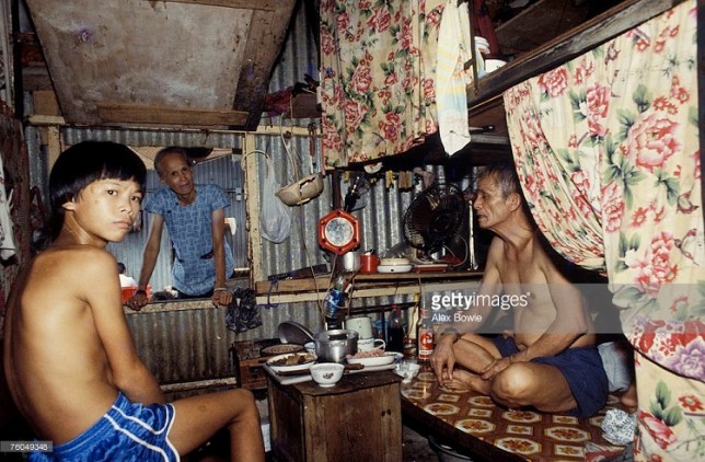 Trại tị nạn Khải Tắc Đông – Photo by Alex Bowie/Getty Images